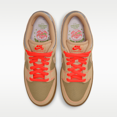Nike SB Dunk Low Pro Skate Shoes. Nike JP